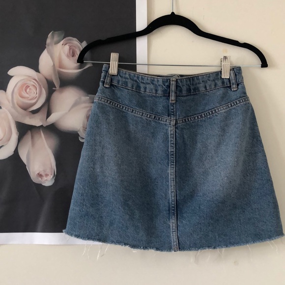 TOPSHOP denim mini skirt - Picture 3 of 3